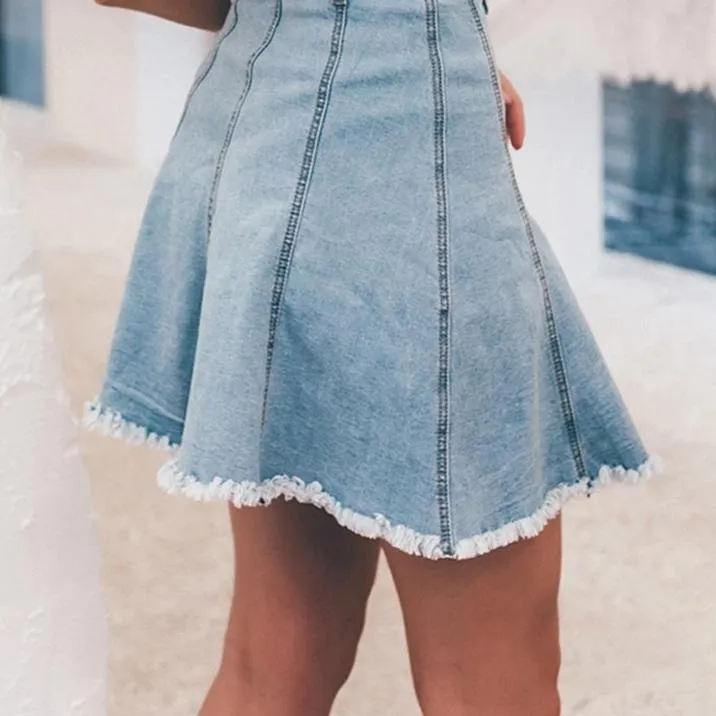 Chic Denim Skirt