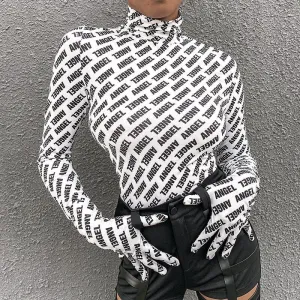 High Neck Letter Slim T-shirt