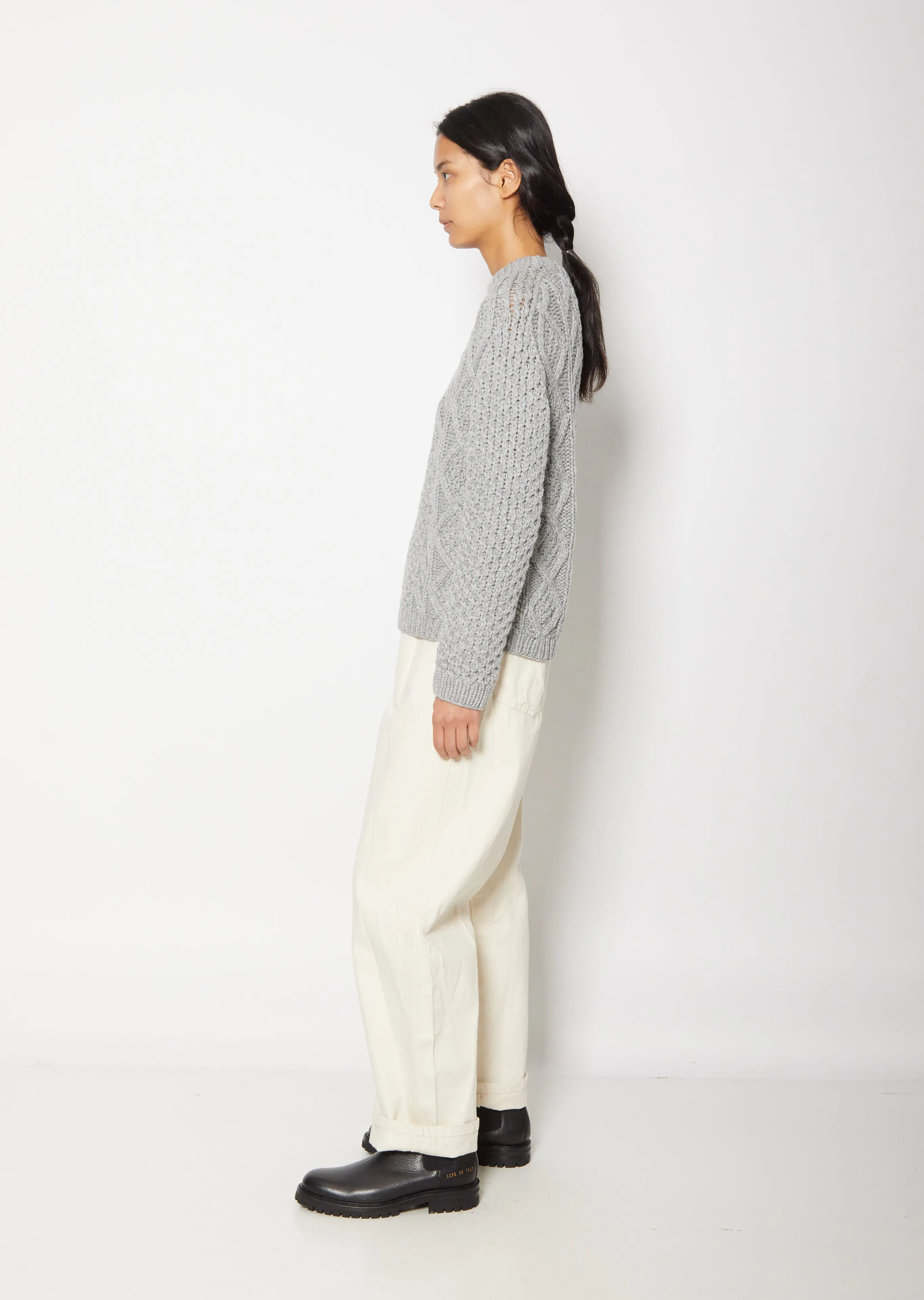 Lou Classic Icon Cashmere Sweater