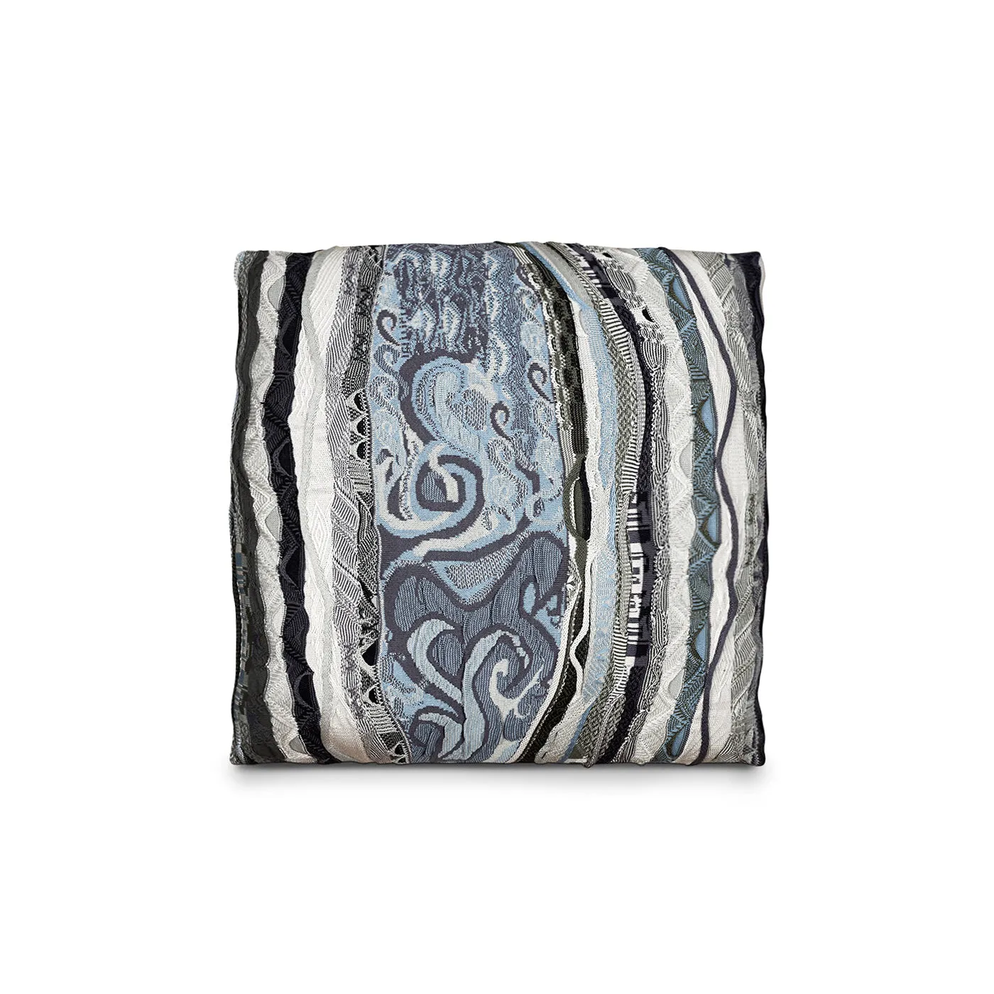 New - COOGI Noir Classic - 18 x 18 Inch