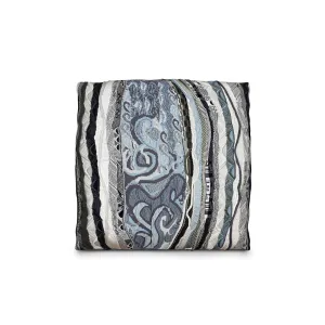 New - COOGI Noir Classic - 18 x 18 Inch