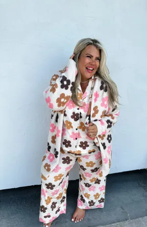 PREORDER: Daisy Cloud Cardigan (Ships mid Oct.)