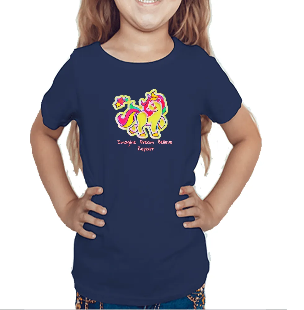 Unicorn Little Girl's T Shirt D20